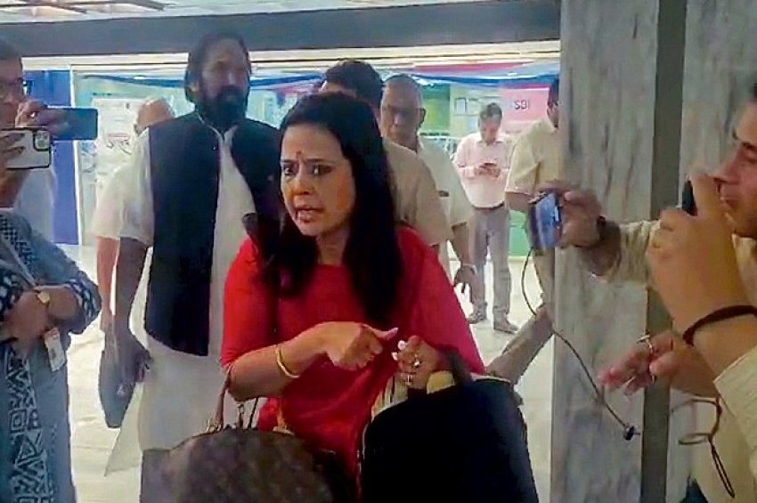 ਸਦਾਚਾਰ ਕਮੇਟੀ ਦੀ ਮੀਿਟੰਗ &rsquo;ਚ ਹੰਗਾਮੇ ਿਪੱਛੋਂ ਮਹੂਆ ਵੱਲੋਂ ਵਾਕਆਊਟ