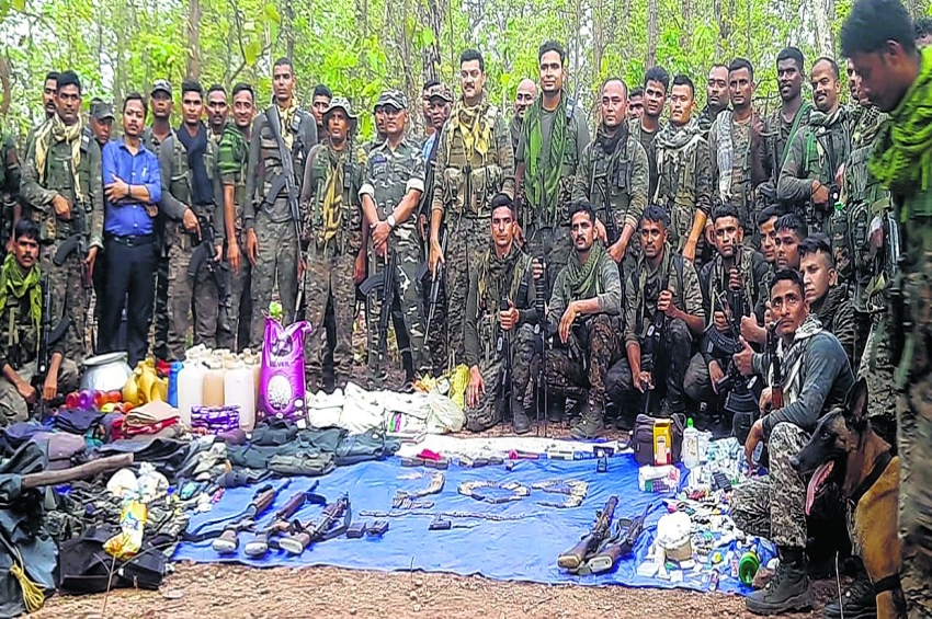 ਝਾਰਖੰਡ: ਸੁਰੱਖਿਆ ਬਲਾਂ ਨਾਲ ਮੁਕਾਬਲੇ &rsquo;ਚ ਪੰਜ ਮਾਓਵਾਦੀ ਹਲਾਕ