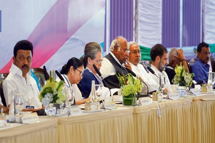 ਬੰਗਲੂਰੂ &rsquo;ਚ ਜੁੜੇ 26 ਵਿਰੋਧੀ ਪਾਰਟੀਆਂ ਦੇ ਆਗੂ