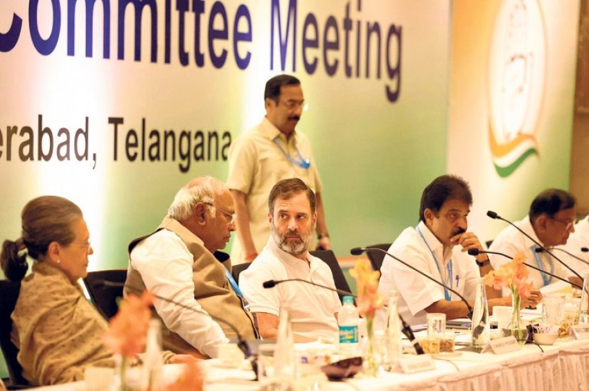 ਲੋਕਤੰਤਰ ਬਚਾਉਣ ਲਈ ਤਾਨਾਸ਼ਾਹ ਸਰਕਾਰ ਨੂੰ ਹਰਾਇਆ ਜਾਵੇ: ਖੜਗੇ