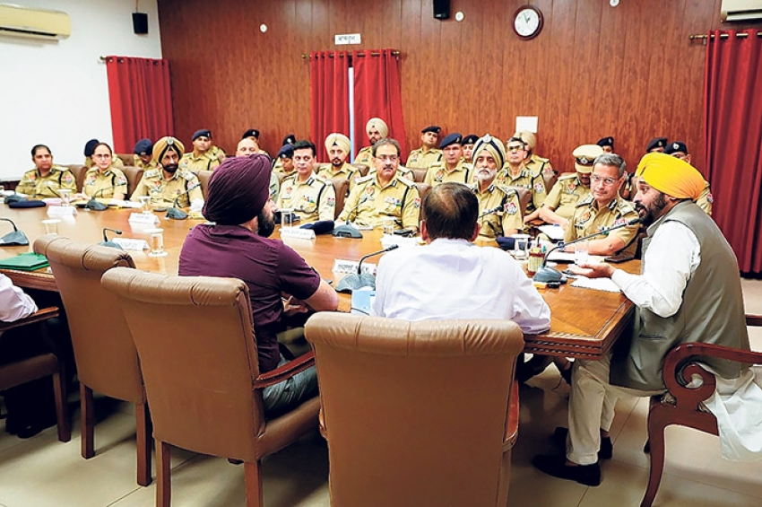 ਮੁੱਖ ਮੰਤਰੀ ਵੱਲੋਂ ਨਸ਼ਾ ਤਸਕਰਾਂ ਤੇ ਪੁਲੀਸ ਦਾ ਗੱਠਜੋੜ ਤੋੜਨ ਦਾ ਐਲਾਨ