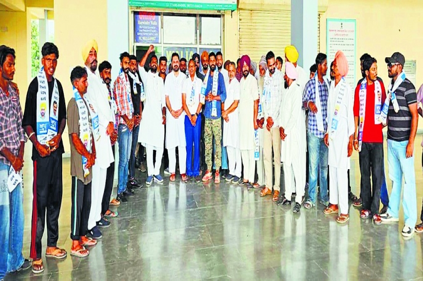 ਭਾਜਪਾ ਕੌਂਸਲਰ ਕਈ ਹੋਰਾਂ ਸਣੇ &lsquo;ਆਪ&rsquo; &rsquo;ਚ ਸ਼ਾਮਲ