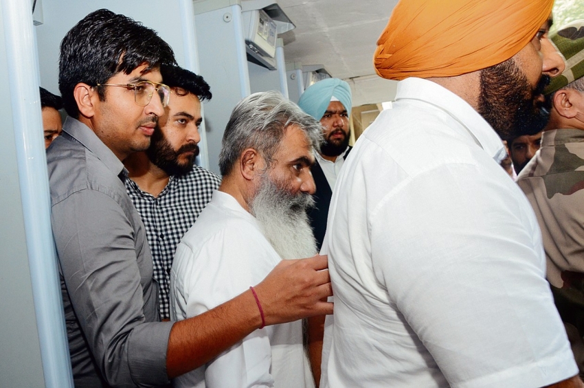 ਅਦਾਲਤ ਨੇ ਆਸ਼ੂ ਨੂੰ ਪੰਜ ਦਿਨ ਦੇ ਰਿਮਾਂਡ &rsquo;ਤੇ ਭੇਜਿਆ