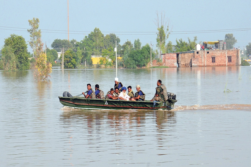 ਪੰਜਾਬ ਦੇ 8 ਜ਼ਿਲ੍ਹਿਆਂ &rsquo;ਚ ਸਤਲੁਜ ਤੇ ਬਿਆਸ ਨੇ ਤਬਾਹੀ ਮਚਾਈ