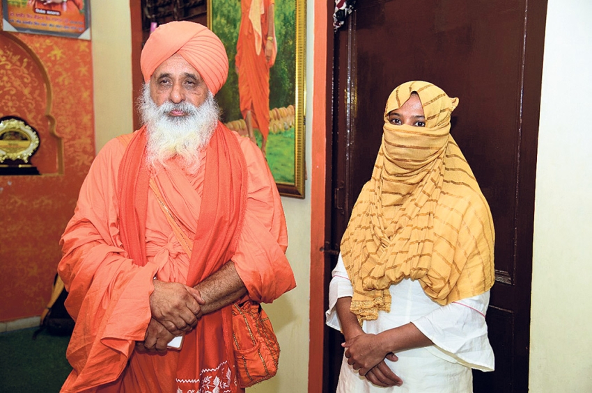 ਹਜ਼ਾਰ ਰਿਆਲ ਵਿੱਚ ਵੇਚੀ ਕੁੜੀ ਦੀ ਹੋਈ ਘਰ ਵਾਪਸੀ