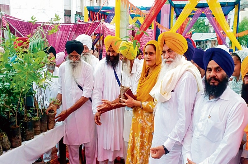 ਗੁਰੂ ਹਰਿਕ੍ਰਿਸ਼ਨ ਸਾਹਿਬ ਦਾ ਪ੍ਰਕਾਸ਼ ਪੁਰਬ ਧੂਮ-ਧਾਮ ਨਾਲ ਮਨਾਇਆ