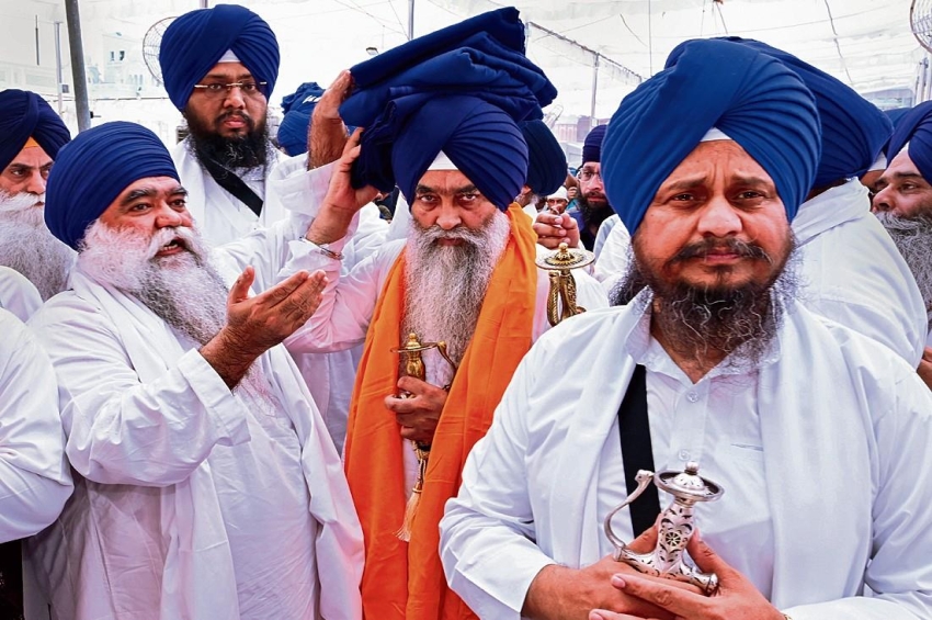 ਗਿਆਨੀ ਰਘਬੀਰ ਸਿੰਘ ਨੇ ਸ੍ਰੀ ਅਕਾਲ ਤਖ਼ਤ ਦੇ ਜਥੇਦਾਰ ਵਜੋਂ ਸੇਵਾ ਸੰਭਾਲੀ