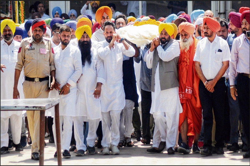 ਪਦਮਸ੍ਰੀ ਡਾ. ਸੁਰਜੀਤ ਪਾਤਰ ਨੂੰ ਸਰਕਾਰੀ ਸਨਮਾਨਾਂ ਨਾਲ ਅੰਤਿਮ ਵਿਦਾਇਗੀ