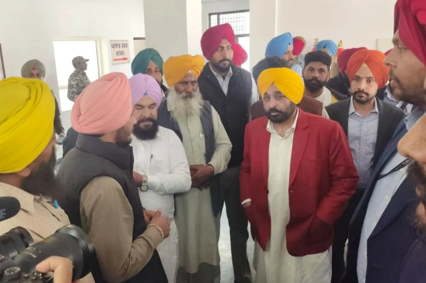 ਮੁੱਖ ਮੰਤਰੀ ਵੱਲੋਂ ਸਰਦੂਲਗੜ੍ਹ ਤੇ ਚੀਮਾ ਮੰਡੀ ਤਹਿਸੀਲਾਂ ਦੇ ਅਚਨਚੇਤ ਦੌਰੇ