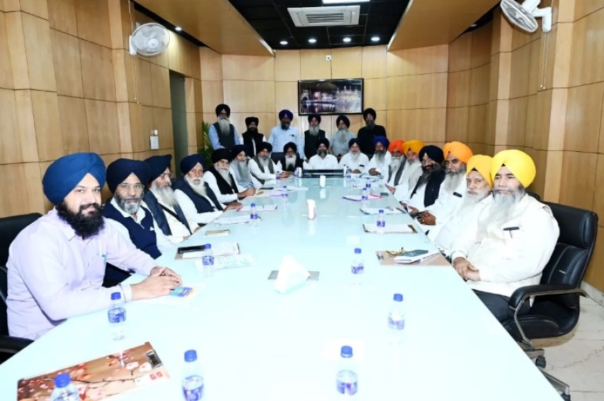 ਸ਼੍ਰੋਮਣੀ ਕਮੇਟੀ ਦੀ ਅੰਤਰਿੰਗ ਕਮੇਟੀ ਵੱਲੋਂ ਐਡਵੋਕੇਟ ਹਰਜਿੰਦਰ ਸਿੰਘ ਧਾਮੀ ਦਾ ਅਸਤੀਫਾ ਨਾਮਨਜ਼ੂਰ