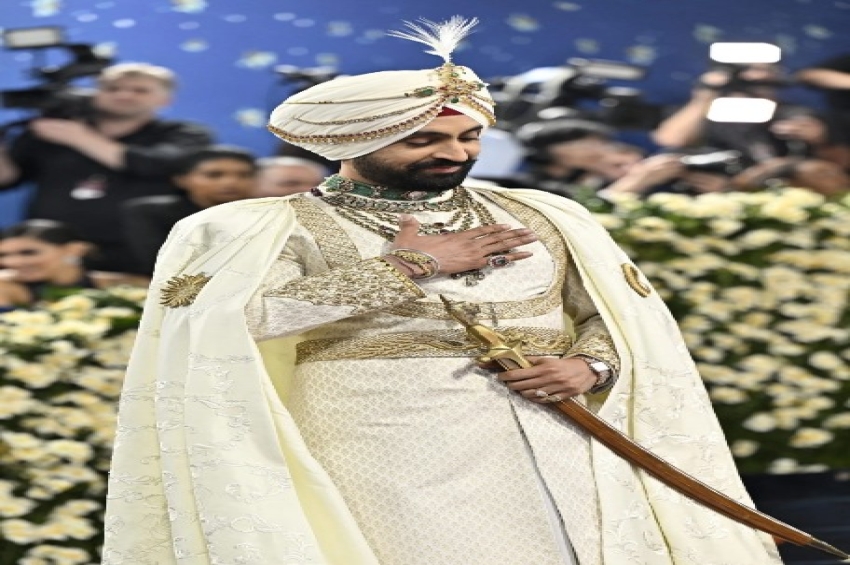 ਦਿਲਜੀਤ ਦੋਸਾਂਝ ਨੇ Met Gala ਵਿਚ ਸ਼ਾਹੀ ਪੰਜਾਬੀ ਵਿਰਾਸਤੀ ਪਹਿਰਵਾ ਪਾਇਆ