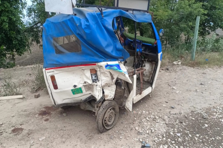 Punjab News &ndash; Road Accident: ਕਾਰ ਤੇ ਈ-ਰਿਕਸ਼ਾ ਦੀ ਟੱਕਰ &rsquo;ਚ ਪਰਵਾਸੀ ਮਜ਼ਦੂਰ ਔਰਤ ਦੀ ਮੌਤ, 4 ਹੋਰ ਜ਼ਖ਼ਮੀ