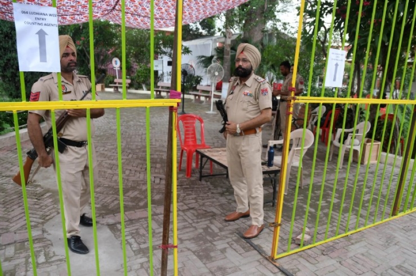 ਲੁਧਿਆਣਾ ਪੱਛਮੀ ਚੋਣ: ਉਮੀਦਵਾਰਾਂ ਦੀ ਕਿਸਮਤ ਦਾ ਫ਼ੈਸਲਾ ਅੱਜ