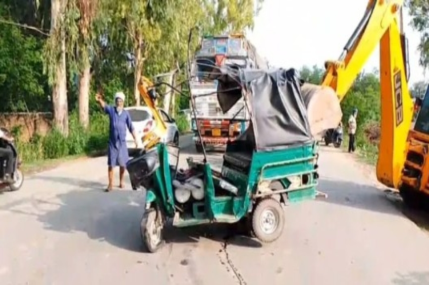 Accident: ਅੰਮ੍ਰਿਤਸਰ-ਤਰਨਤਾਰਨ ਸੜਕ &rsquo;ਤੇ ਕਾਰ ਤੇ ਆਟੋ-ਰਿਕਸ਼ਾ ਵਿਚਾਲੇ ਟੱਕਰ, ਚਾਰ ਹਲਾਕ