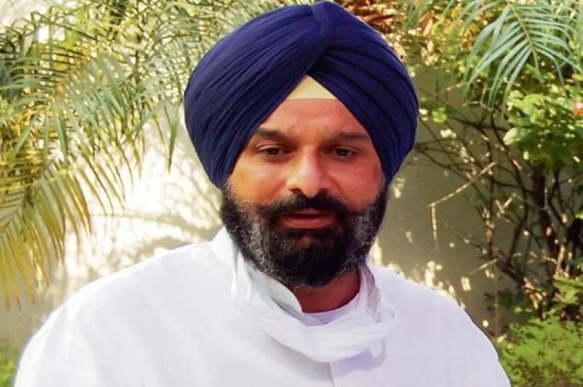 Bikram Majithia ਮੁਹਾਲੀ ਅਦਾਲਤ ਨੇ ਬਿਕਰਮ ਮਜੀਠੀਆ ਨੂੰ ਜੁਡੀਸ਼ੀਅਲ ਰਿਮਾਂਡ &rsquo;ਤੇ ਭੇਜਿਆ