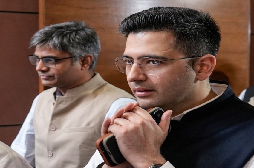 ਰਾਜ ਸਭਾ ਮੈਂਬਰਾਂ ਦੇ ਬਾਗੀ ਹੋਣ ਮਗਰੋਂ &lsquo;ਆਪ&rsquo; ਨੂੰ ਵਿਧਾਇਕਾਂ ਦੇ ਟੁੱਟਣ ਦਾ ਡਰ; ਪੰਜਾਬ ਇਕਾਈ &rsquo;ਚ ਹਲਚਲ