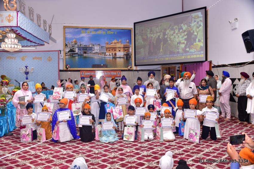 ਗੁਰਦੁਆਰਾ ਬਾਬਾ ਮੱਖਣ ਸ਼ਾਹ ਲੁਬਾਣਾ ਸਿੱਖ ਸੈਂਟਰ ਨਿਊਯਾਰਕ &rsquo;ਚ ਗੁਰਮਤਿ ਕੈਂਪ ਲਗਾਇਆ