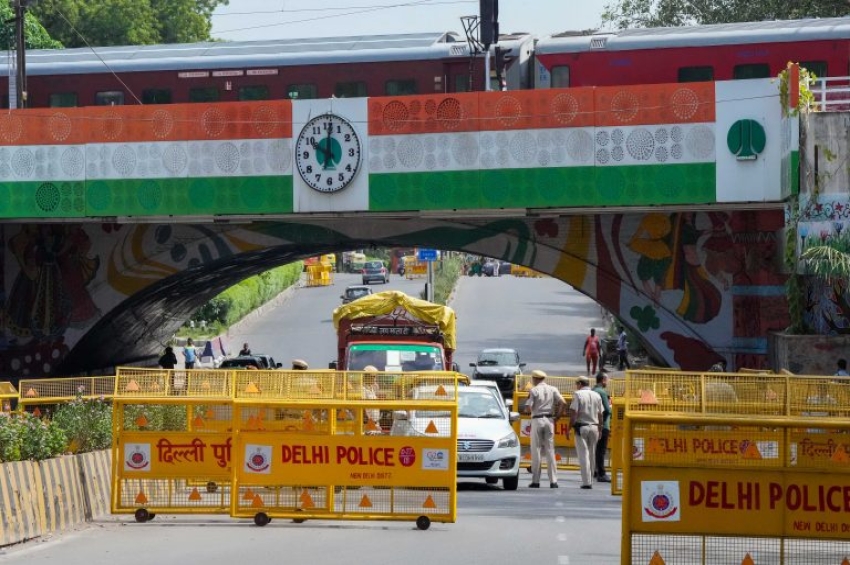 ਜੀ-20 ਸਿਖ਼ਰ ਸੰਮੇਲਨ: ਦਿੱਲੀ &rsquo;ਚ ਸਖ਼ਤ ਟ੍ਰੈਫਿਕ ਨਿਯਮ ਲਾਗੂ, ਲੋਕਾਂ ਨੂੰ ਮੈਟਰੋ ਦੀ ਵੱਧ ਤੋਂ ਵੱਧ ਵਰਤੋਂ ਕਰਨ ਲਈ ਕਿਹਾ