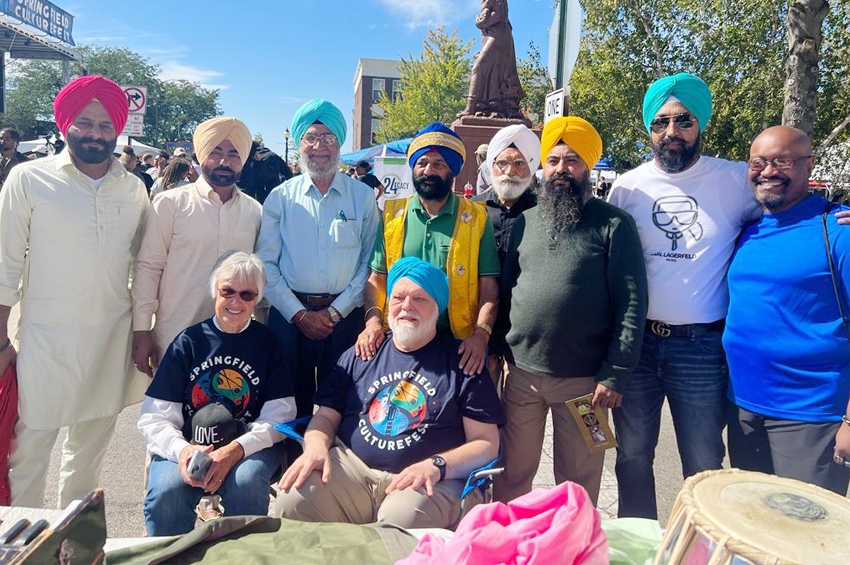 ਰੰਗ-ਬਰੰਗੀਆਂ ਦਸਤਾਰਾਂ ਨਾਲ ਸਜਿਆ ਸਪਰਿੰਗਫੀਲਡ, ਅਮਰੀਕਾ ਦਾ ਸਭਿਆਚਾਰਕ ਮੇਲਾ