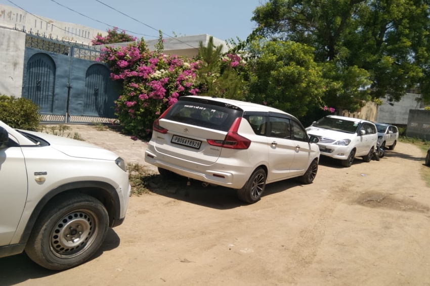 ਕਾਂਗਰਸ ਆਗੂ ਤੇ ਬਟਾਲਾ ਦੇ ਮੇਅਰ ਸੁੱਖ ਤੇਜਾ ਦੇ ਘਰ ਅਤੇ ਸੱਤ ਹੋਰ ਥਾਵਾਂ &rsquo;ਤੇ ਆਮਦਨ ਕਰ ਵਿਭਾਗ ਦਾ ਛਾਪਾ