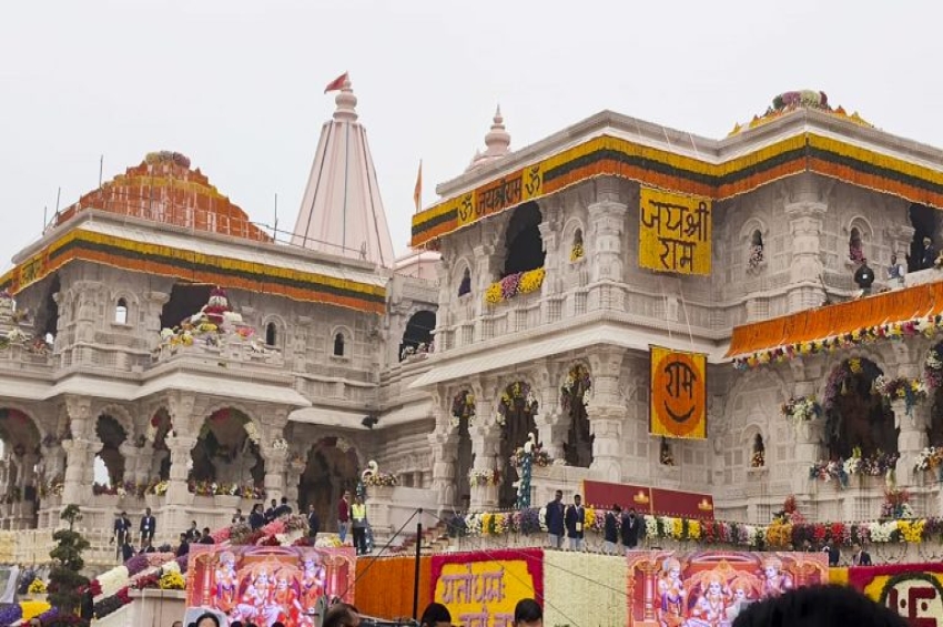 ਪ੍ਰਾਣ ਪ੍ਰਤਿਸ਼ਠਾ ਸ਼ੁਰੂ, ਮੋਦੀ ਤੇ ਭਾਗਵਤ ਕਰ ਰਹੇ ਨੇ ਪੂਜਾ